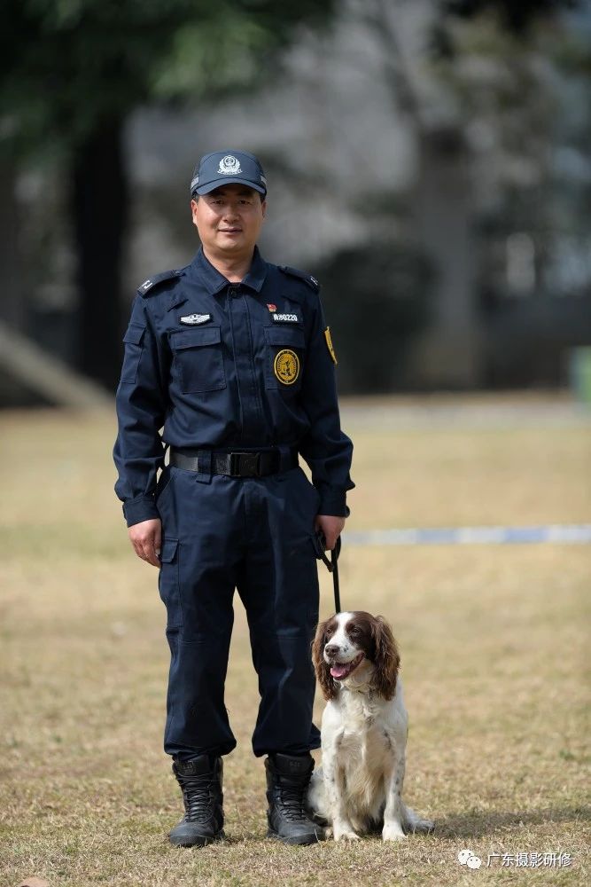 广东红色文艺轻骑兵走进广州公安送幸福大片